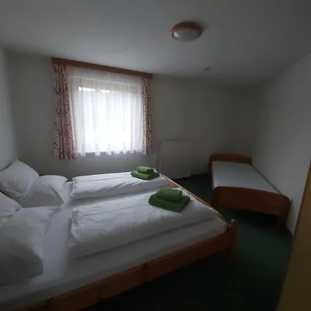 Fallenegger Lägenhet *