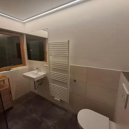 Fallenegger Apartment *